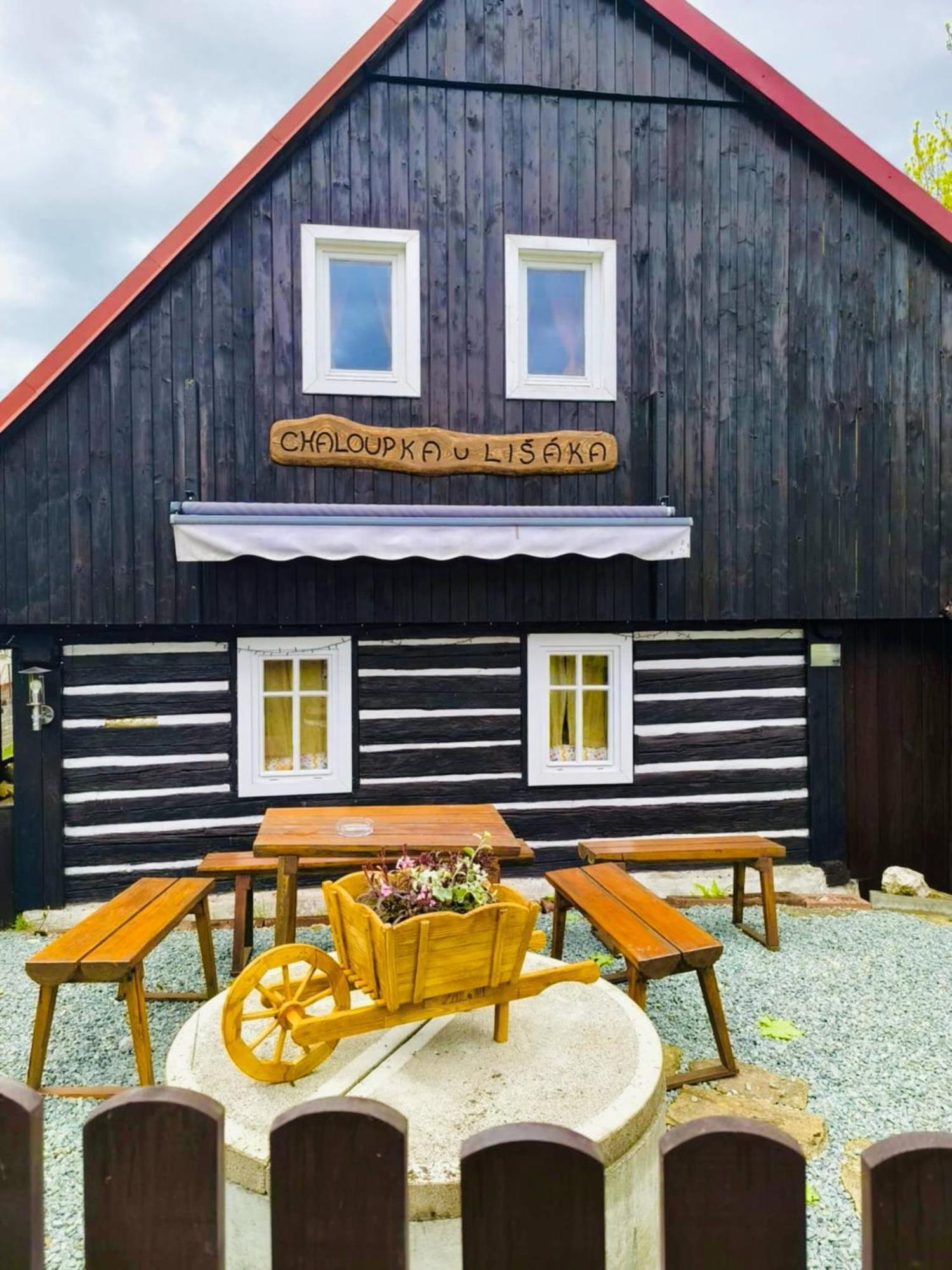 Chaloupka U Lisaka Villa Snezne  Ngoại thất bức ảnh